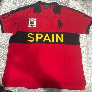 Polo style shirt in good condition, large size, custom fit